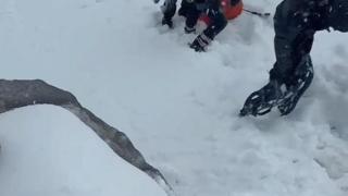 Una tormenta de granizo sorprende a cuatro montañeros y son rescatados por la Guardia Civil