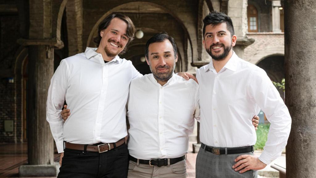Equipo fundador de Ainwater (de izquierda a derecha): Camilo Huneeus, CEO; Marcos Pérez, CTO y Martín Concha, CFO & CIO.