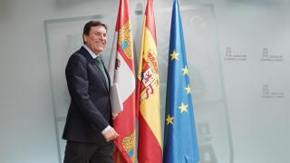 El portavoz de la Junta y consejero de Economía y Hacienda, Carlos Fernández Carriedo, durante la rueda de prensa posterior al Consejo de Gobierno de este jueves