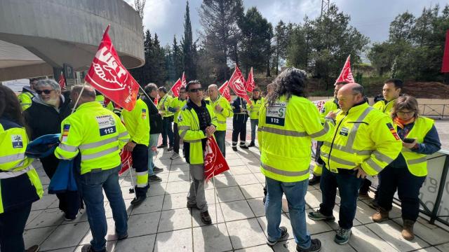 Imagen de una de las concentraciones llevadas a cabo por los trabajadores de transporte sanitario este jueves.