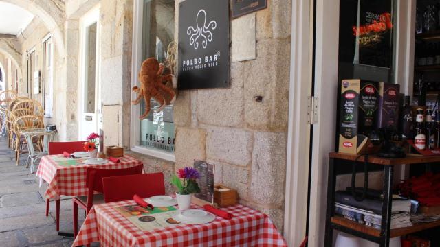 El restaurante más singular de Vigo: la única pulpería y arrocería del Casco Vello