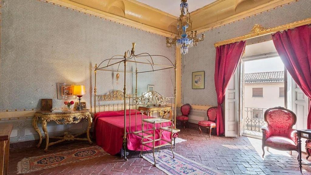 Dormitorio de la casa palacio de Segovia