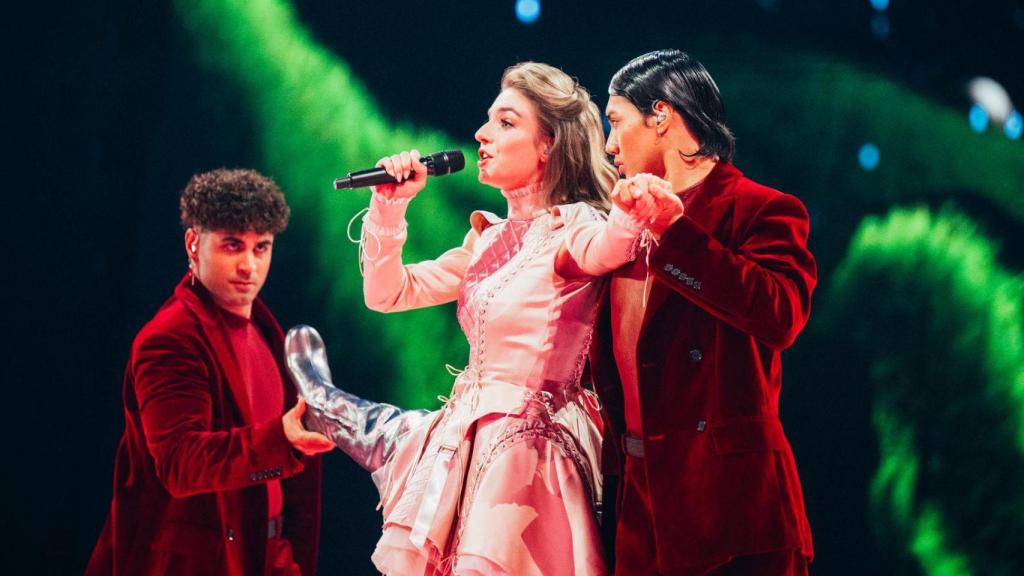 La actuación de Luxemburgo en la segunda semifinal de Eurovisión 2025.