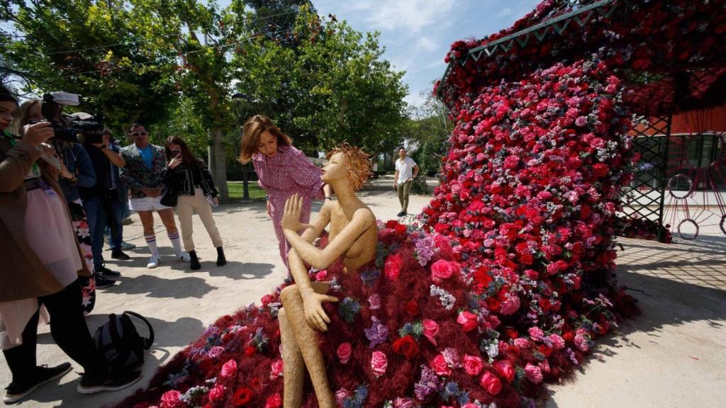 La alcaldesa de Zaragoza, Natalia Chueca, con una de las intervenciones de las últimas ediciones del festival.