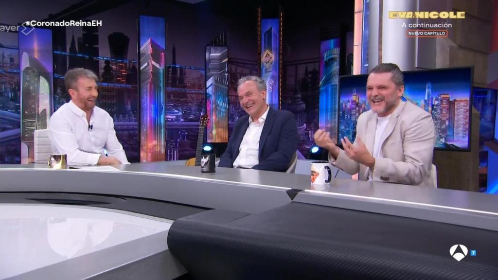 Pablo Motos, José Coronado y Salva Reina, en 'El Hormiguero'.
