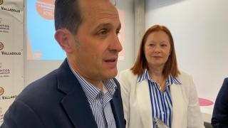 El presidente de la Diputación de Valladolid, Conrado Íscar, y la directora general de la Agencia de Protección Civil, Irene Cortés, en una jornada informativa sobre el sistema de emergencias