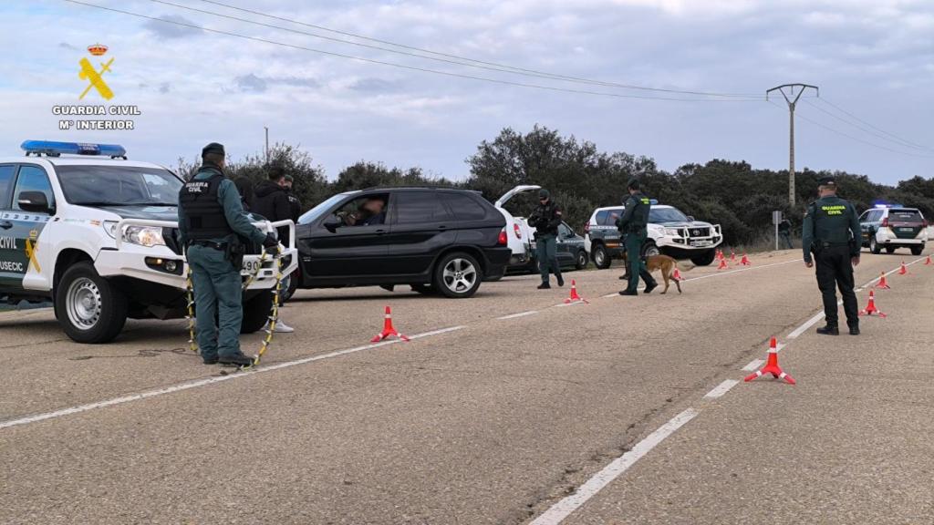 Control de la Guardia Civil en Alba de Tormes