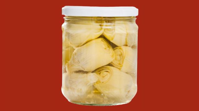 Un bote de alcachofas