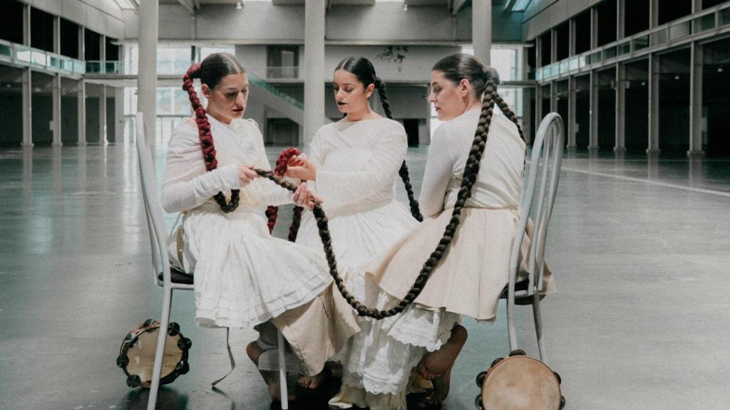 Las gallegas Tanxugueiras celebran el Día das Letras Galegas versionando a Leilía