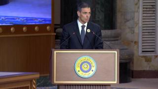 El presidente Pedro Sánchez, este sábado durante su intervención en la Cumbre de la Liga Árabe en Bagdad.