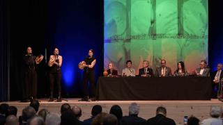 Acto central do Día das Letras Galegas coa actuación das Tanxugueiras.