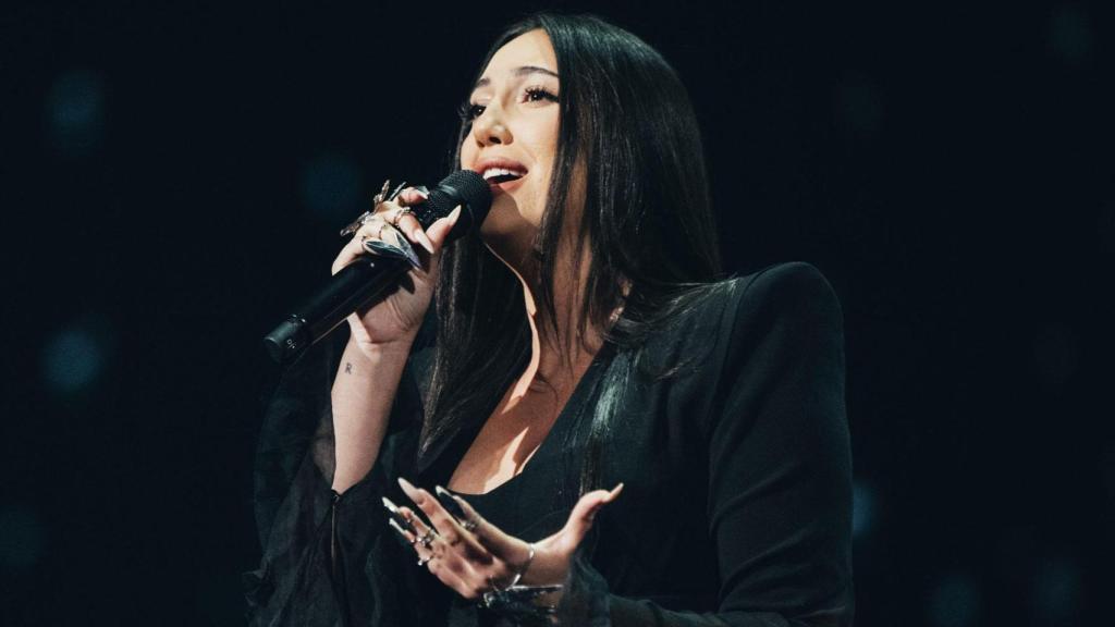 Yuva Raphael, durante la actuación de la segunda semifinal de Eurovisión 2025.