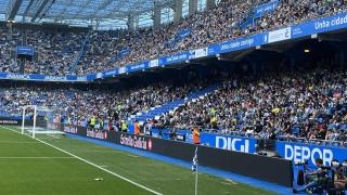 Riazor se queda mudo: Los Blues abandonan el estadio de A Coruña ante el Granada