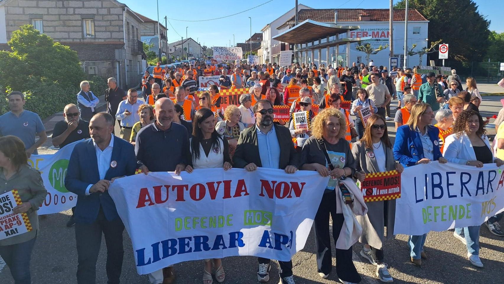 Mos (Pontevedra) se moviliza en contra del nuevo trazado de la A-52