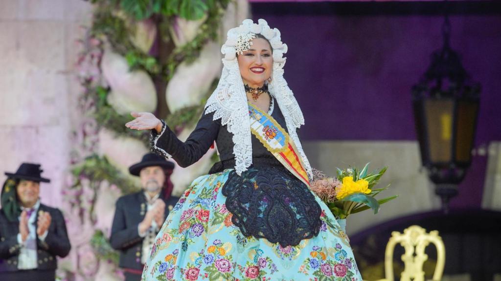 La proclamación de Adriana Vico, Bellea del Foc 2025:.