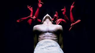 '#INCUBATIO Circumambulatio' o la sombra del artificio