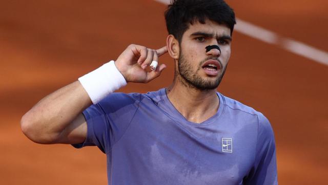 Carlos Alcaraz celebra un punto durante la final del Masters 1.000 de Roma ante Jannik Siner