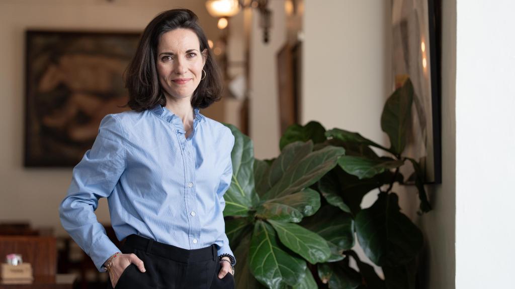 Retrato de la dircom de Thales en España.