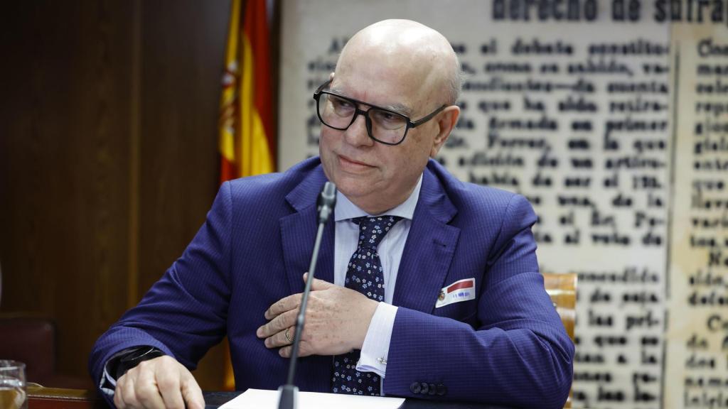 El director del Parador de Turismo de Teruel, Joaquín Gutiérrez, este lunes en el Senado.