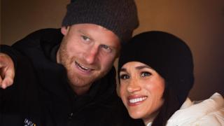 Meghan Markle y el príncipe Harry, durante sus vacaciones en Vancouver en 2025.