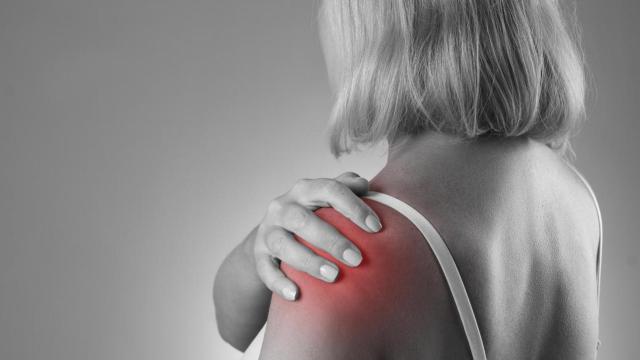 'Hombro congelado', un dolor articular que afecta en mayor porcentaje a las mujeres mayores de 50.