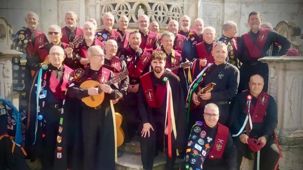 La Tuna de Veteranos de A Coruña gana tres premios en un festival en Portugal