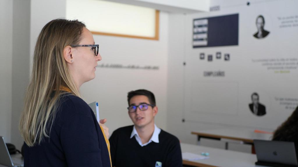 Una de las profesoras del Ciclo Formativo de Grado Superior en Marketing y Publicidad de la Escuela Alcazarén