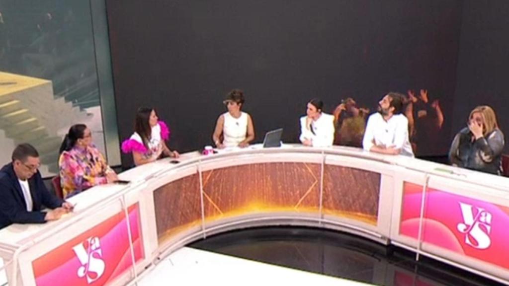 Colaboradores durante el programa de hoy.