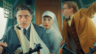 Un fotograma de 'La trama fenicia', de Wes Anderson.