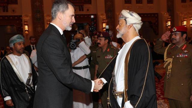 El Rey Felipe VI se reúne con Haitham bin Tariq, sultán de Omán, para presentarle condolencias por el fallecimiento de Qabus bin Said al Said