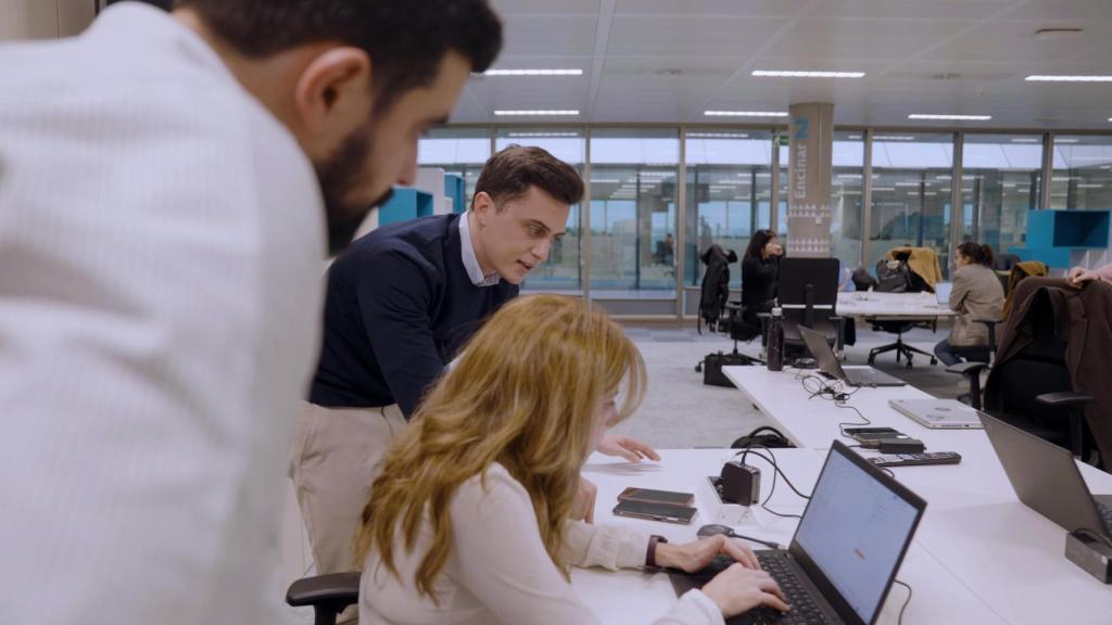 Parte de la plantilla de Lynx en una jornada de trabajo.