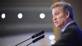 El presidente del PP, Alberto Núñez Feijóo, este martes en el desayuno de Nueva Economía Fórum.