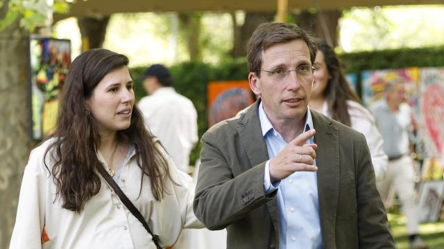 José Luis Martínez-Alemida y Teresa Urquijo, en una imagen reciente.