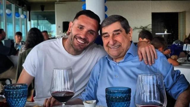 Lucas Pérez junto a Lendoiro en una imágen compartida en sus redes.