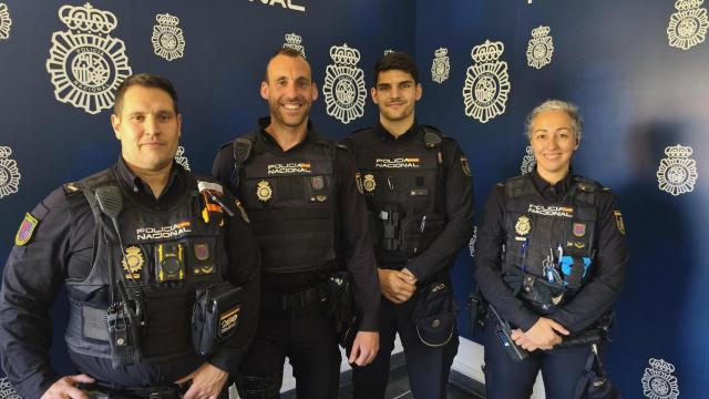 Pascual Illan, policía; Saul Navarro, oficial de Policía; Cristian Belloc, policía en prácticas y; Nuria Fonollosa, policía