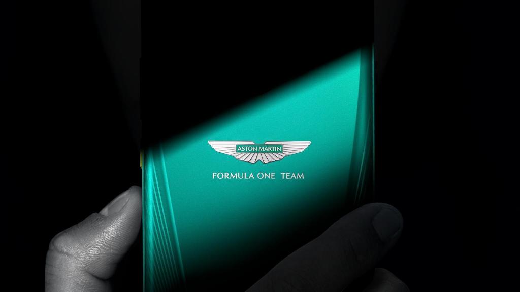 realme y Aston Martin