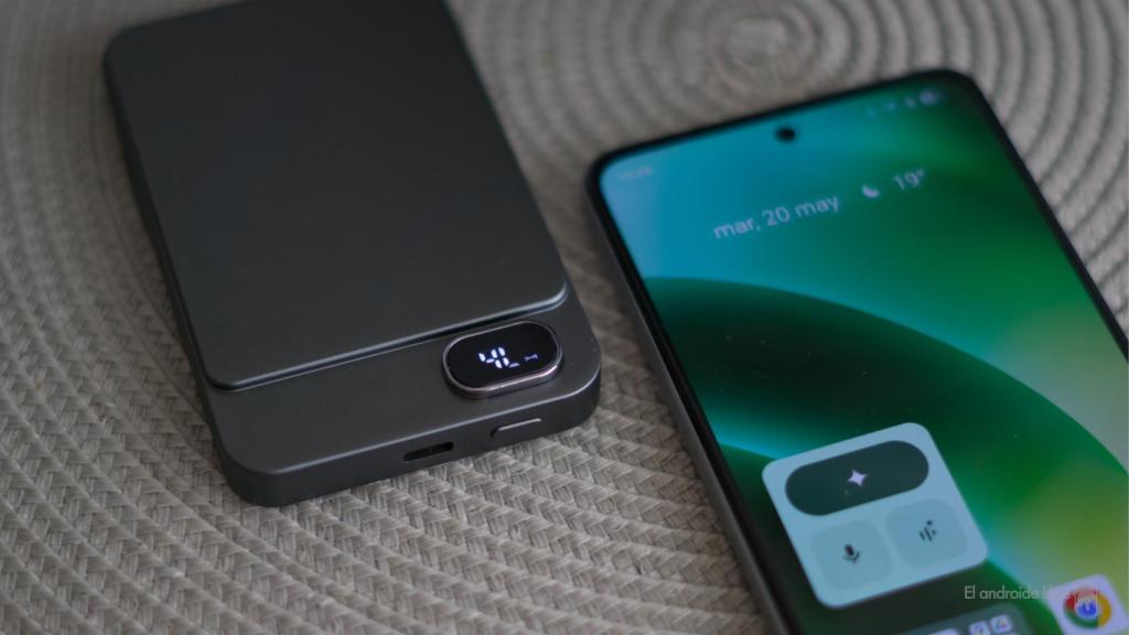 realme 14 5G con batería portátil magnética