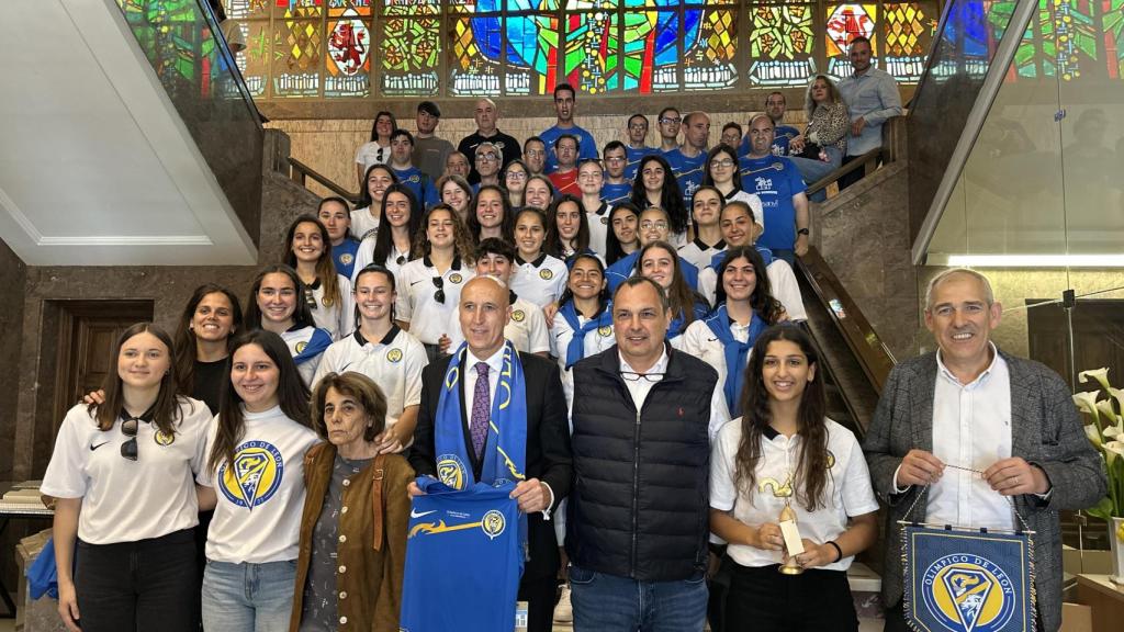 El alcalde de León, José Antonio Diez, durante la recepción del Olímpico de León ULE, este martes