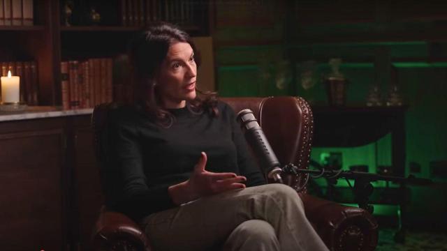 Marta Echarri, asesora financiera y ex-banquera de J.P. Morgan en el pódcast 'World Cast'