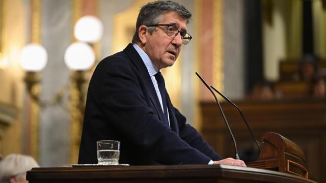 El portavoz del PSOE en el Congreso, Patxi López, este martes.