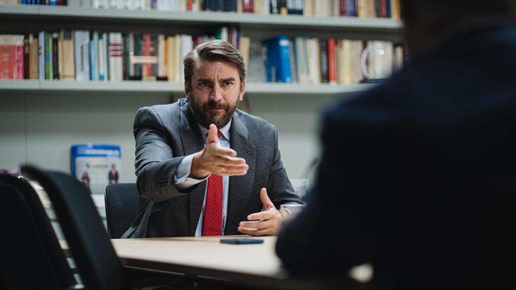 Pablo de Ramón-Laca, presidente de Cesce, durante la entrevista.