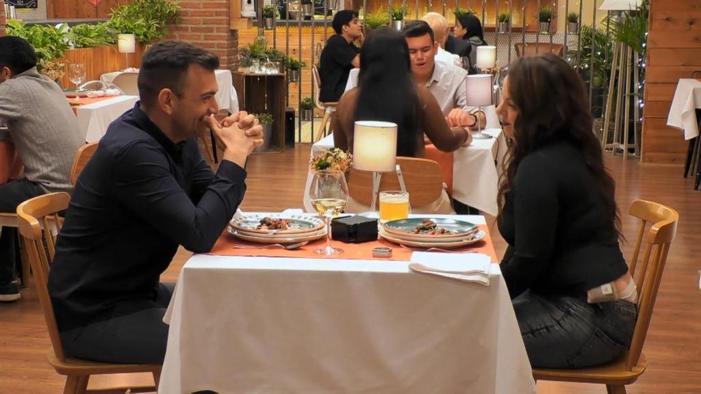 Momento de la cita entre Mariano y Silvia, en 'First Dates'