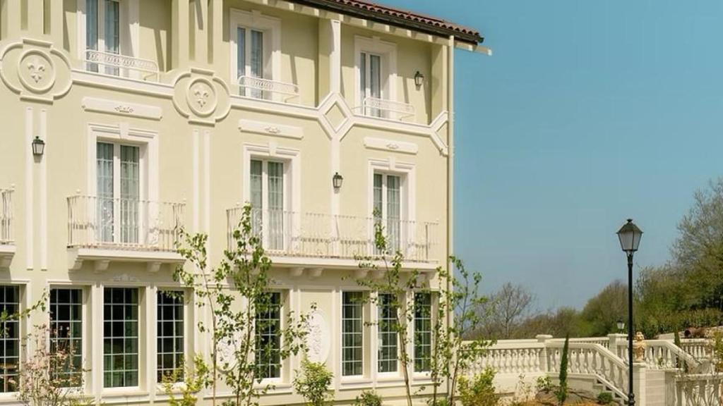 El Hotel Luze, que acoge el restaurante Ituzi.