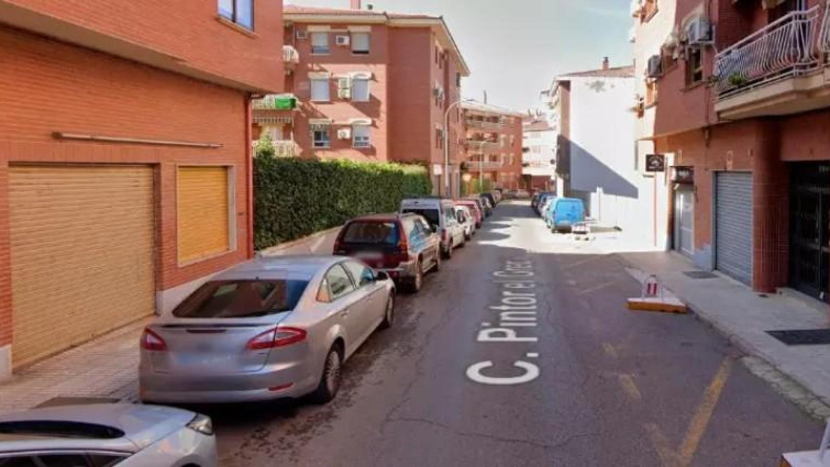 Rafael estacionó su Mercedes en la calle Pintor el Greco de Linares.