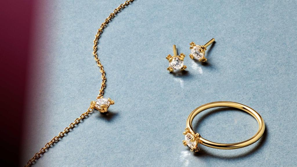 Detalle de las joyas con diamantes de TOUS.