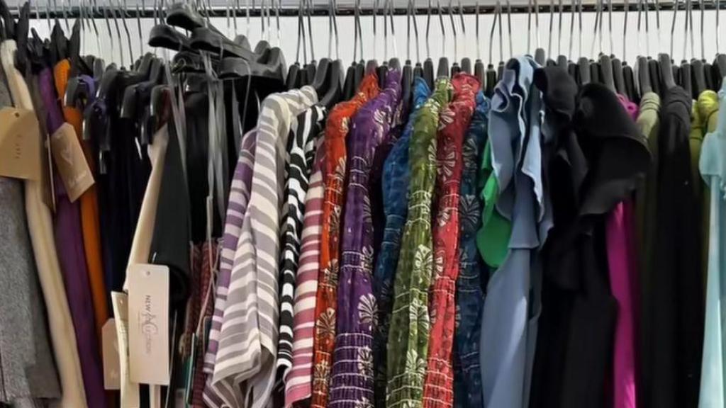 Imagen de algunas de las prendas en promoción.