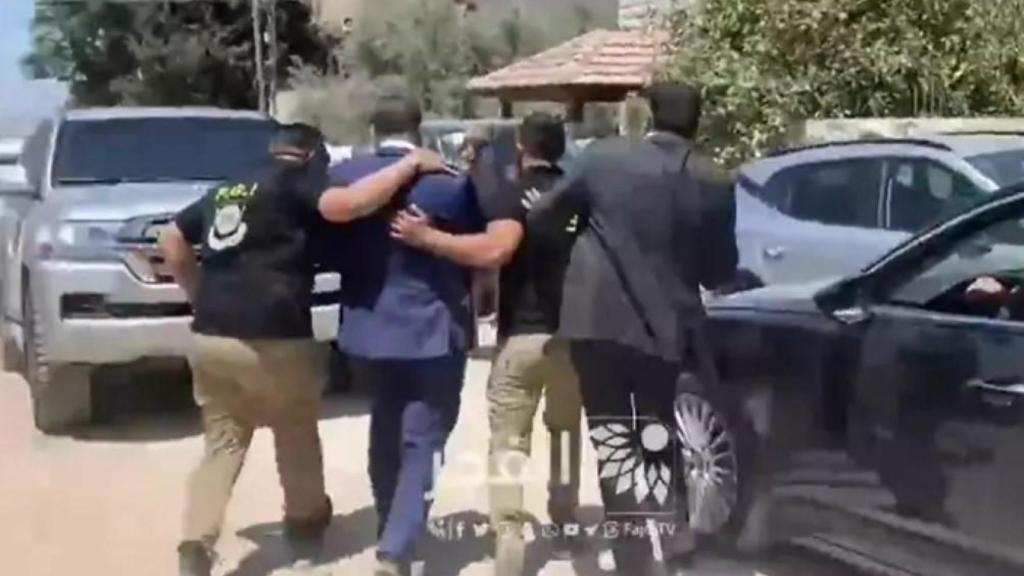 Momento en el que Israel dispara contra una delegación de diplomáticos europeos en Yenín.