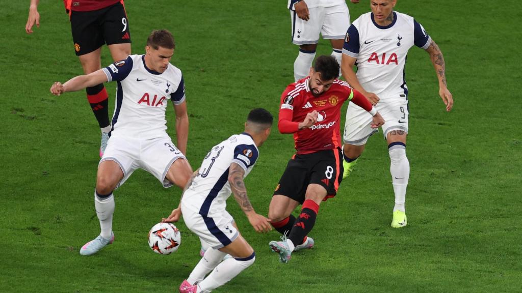 Bruno Fernandes, durante el partido entre el Tottenham y el Manchester United.
