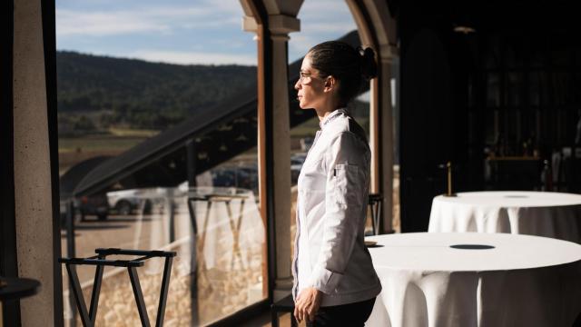 Sara Ferreres, chef al frente del restaurante, ubicado en la bodega.