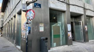 Obras en Starbucks en el centro de A Coruña esta mañana.